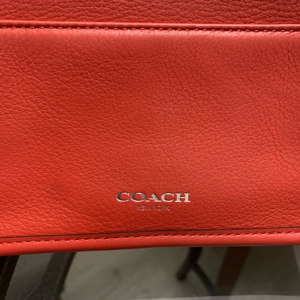 Coach 19914 Red Leather Crossbody Bag - Picture 5 of 10